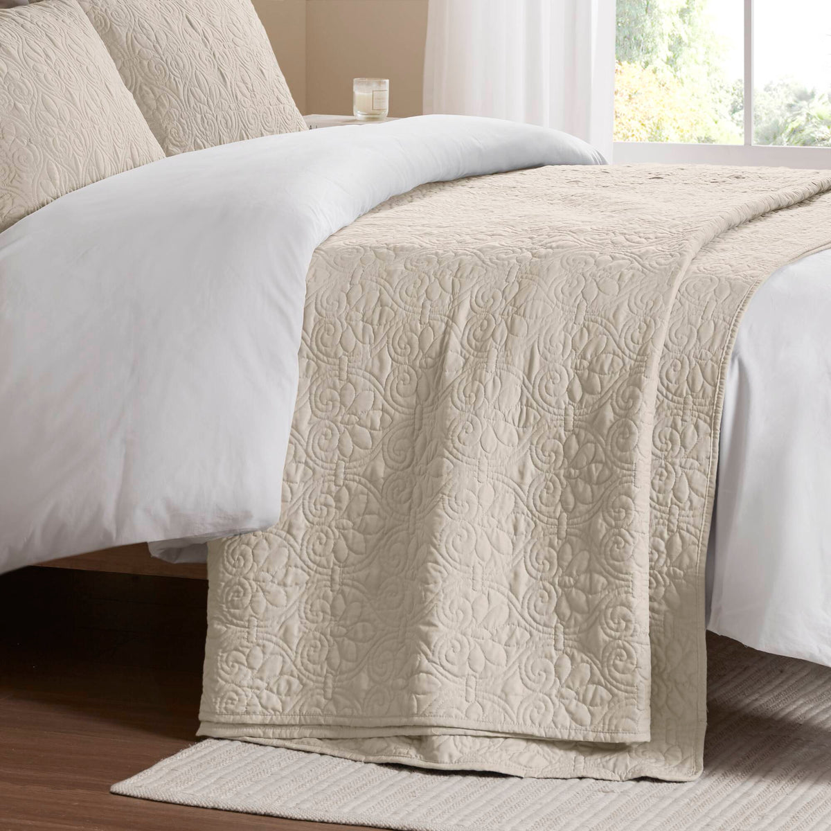 Quebec Reversible Bedspread Set - Cream