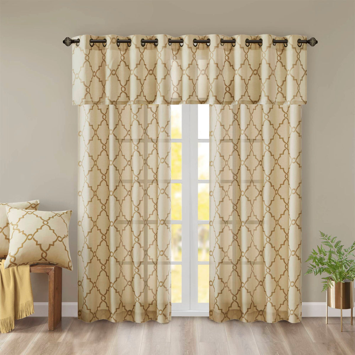 Saratoga Fretwork Print Grommet Top Window Valance - Beige/Gold