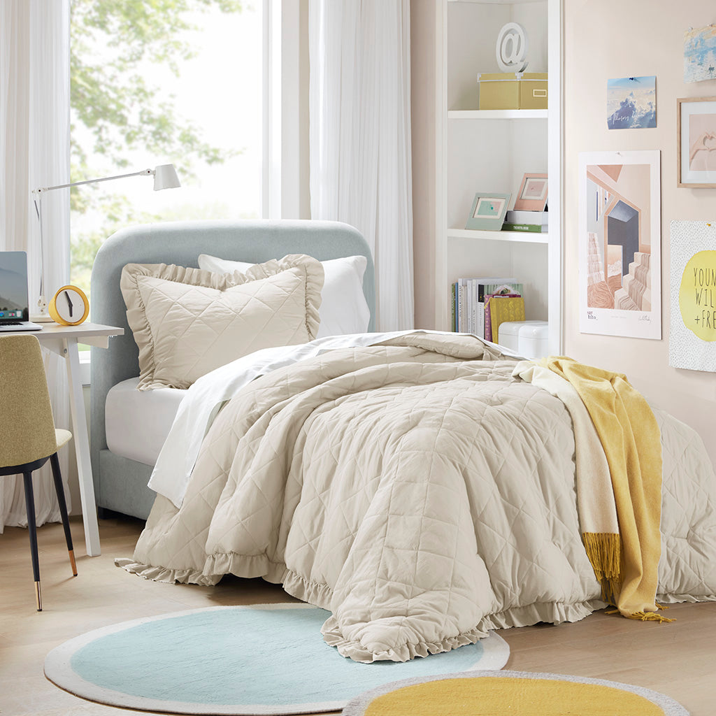 Hannah Diamond Quilted Ruffle Edge Comforter Set - Neutral