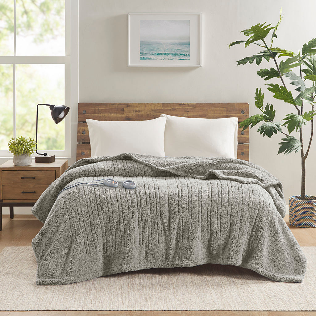 Sherpa Heated Blanket - Grey
