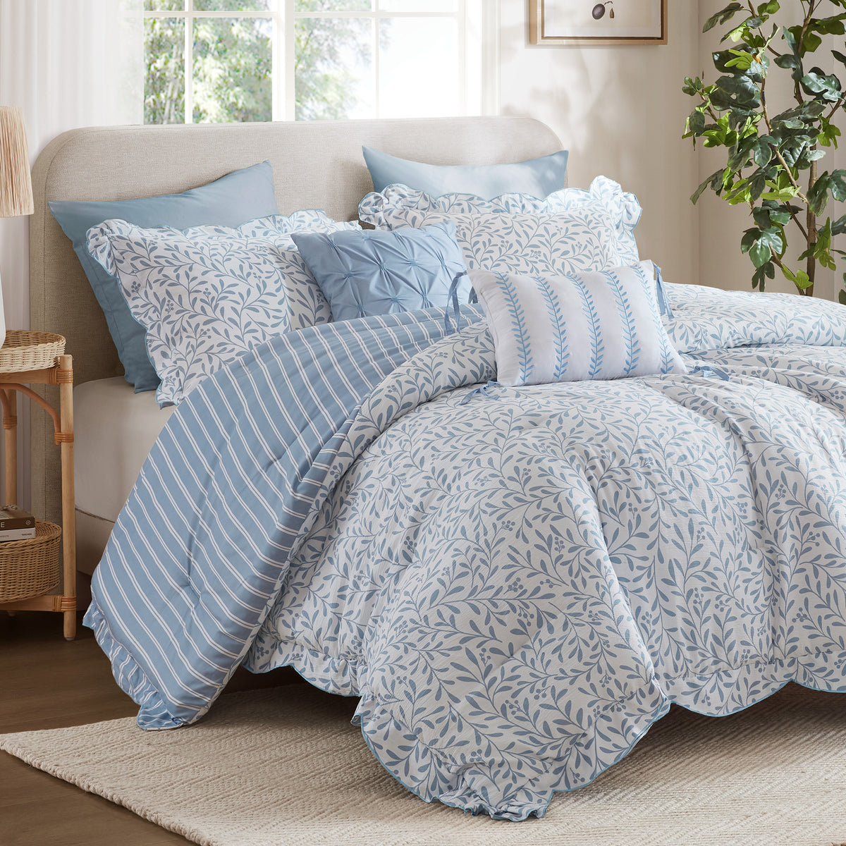 Darcy 5 Piece Print Comforter Set - Blue