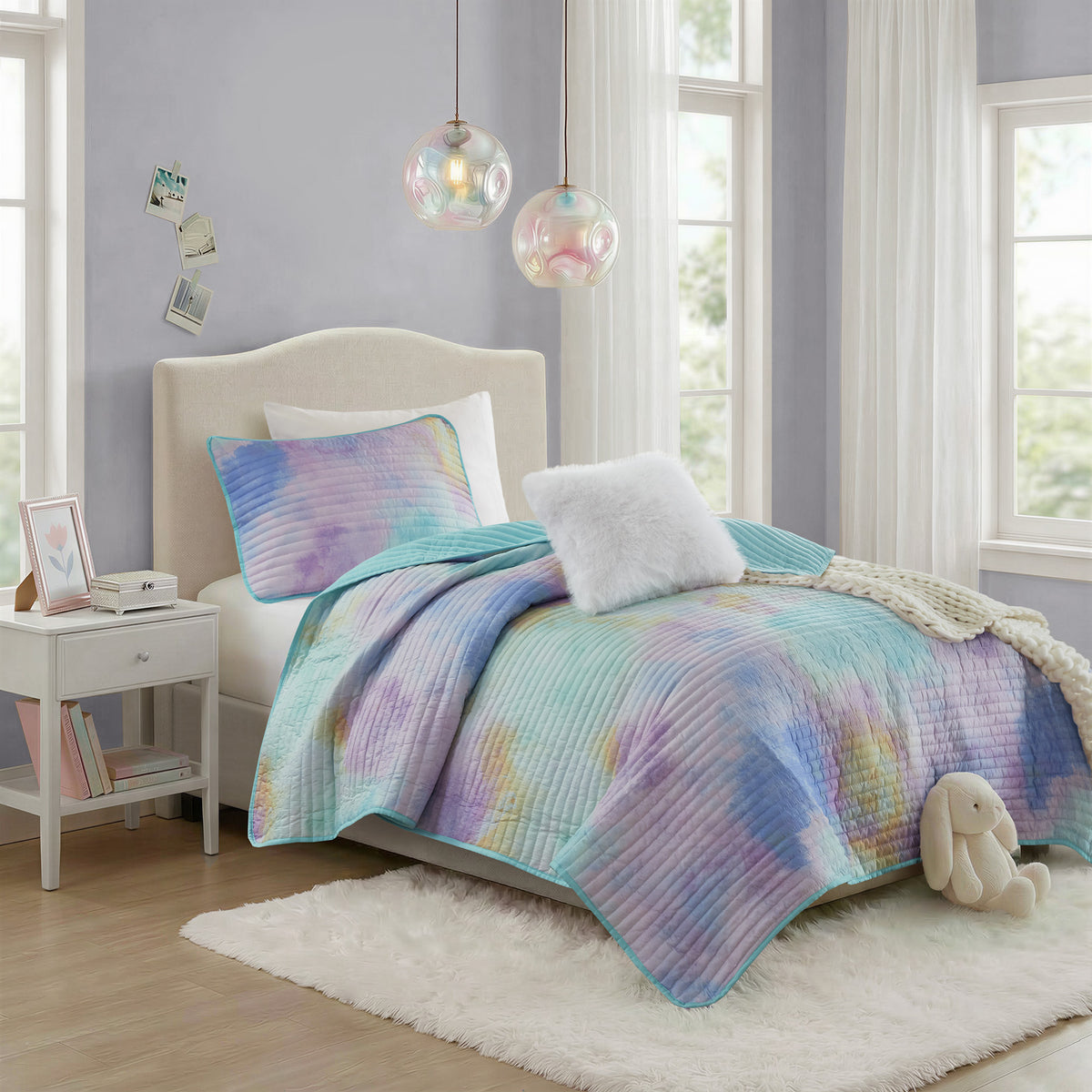 Cassiopeia Watercolor Tie Dye Printed Quilt Set with Throw Pillow - Aqua