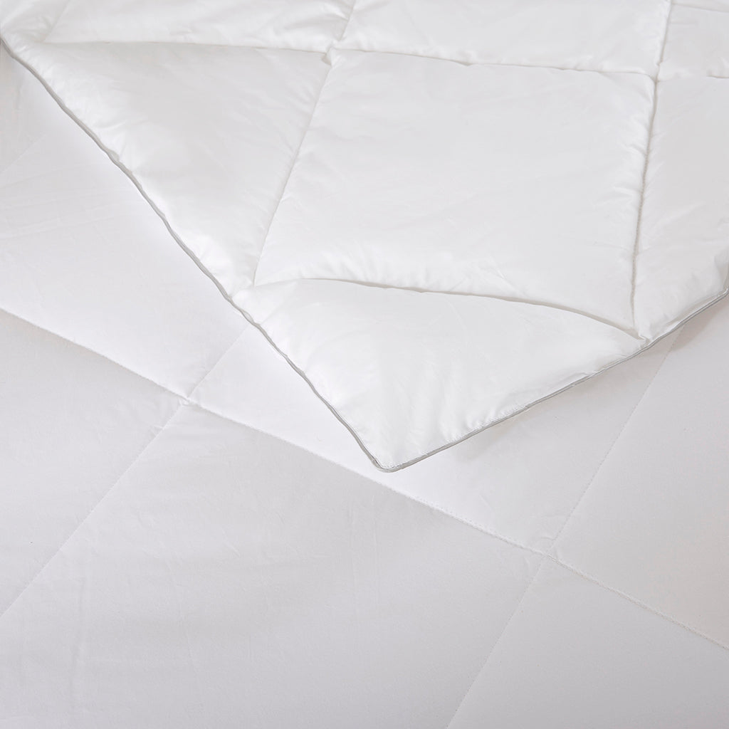 1000 TC Cotton Blend Quilted Down Alt Comforter - White
