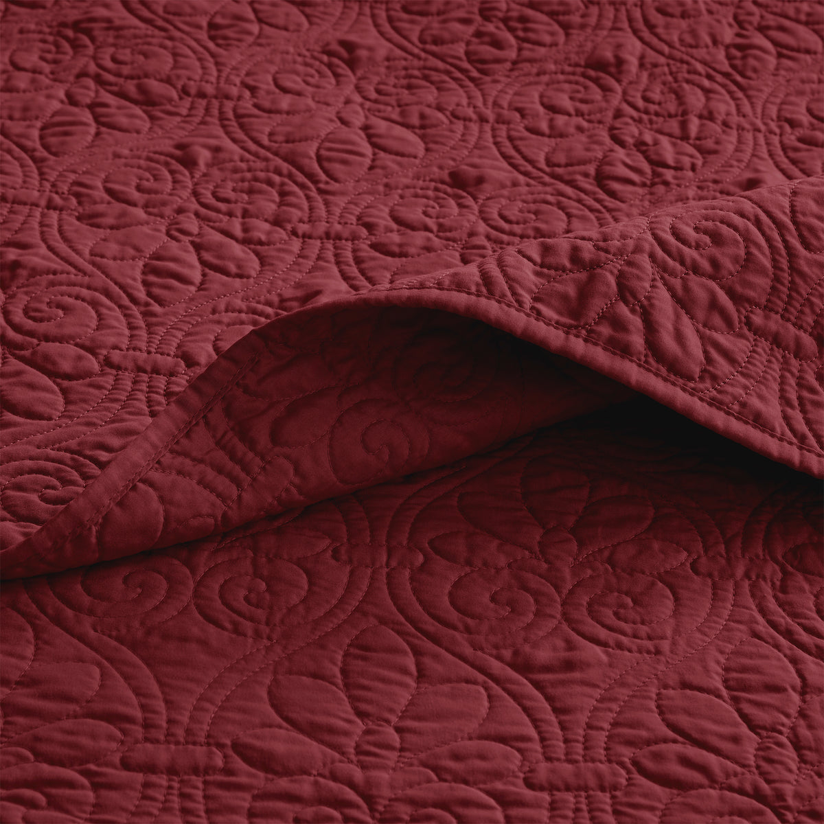 Quebec Reversible Bedspread Set - Red