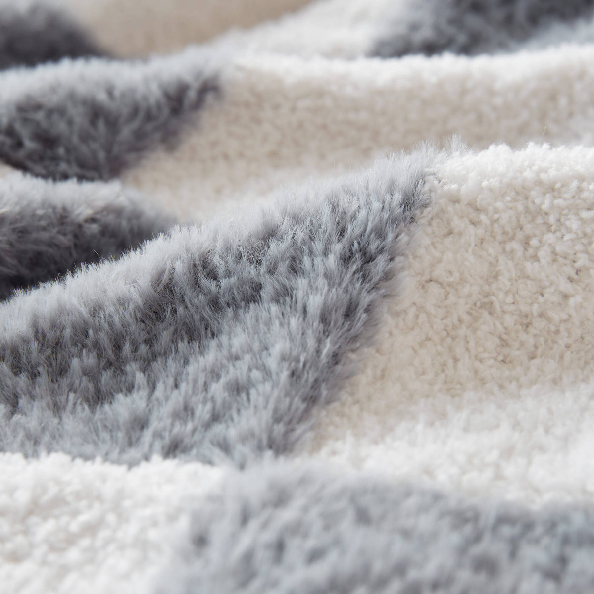 Checkerboard Feathersoft Fur Knit Throw - Gray