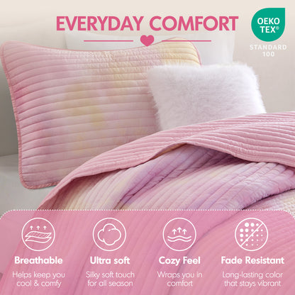 Cassiopeia Watercolor Tie Dye Printed Quilt Set with Throw Pillow - Pink
