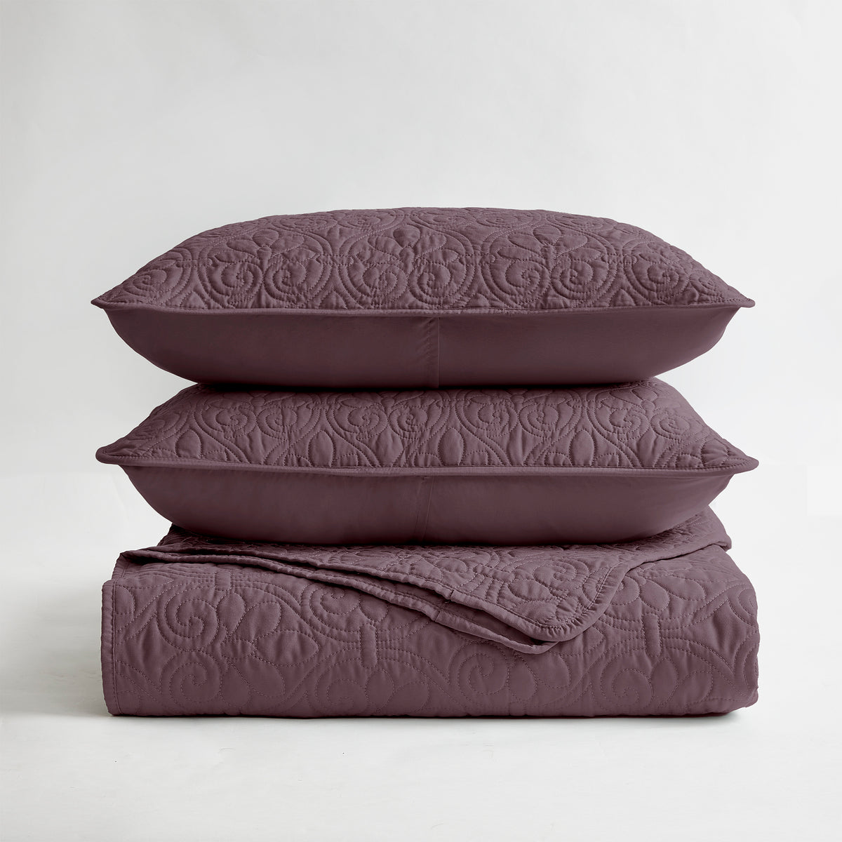 Quebec Reversible Quilt Set - Purple