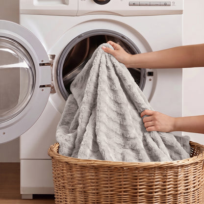 Duke Long Fur Throw - Grey