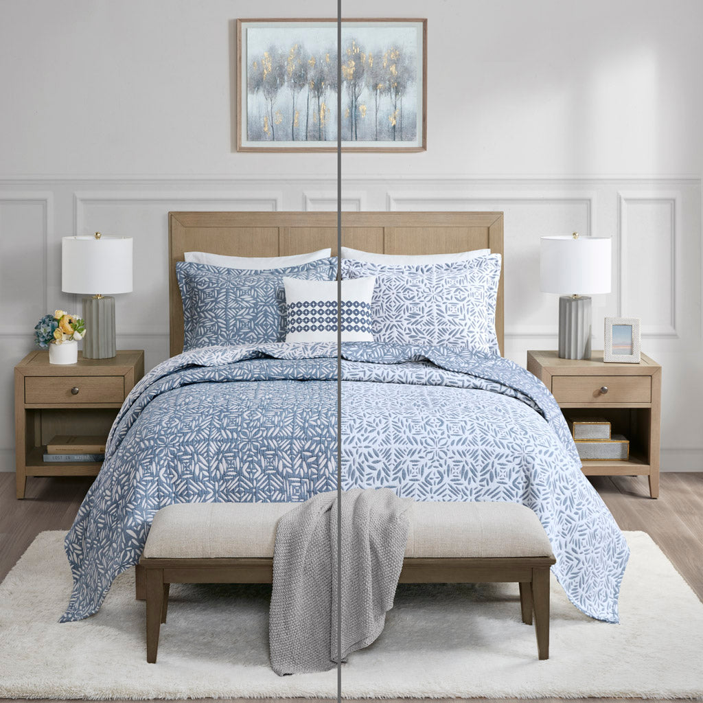 Harmony 4 Piece Oversized Reversible Matelasse Quilt Set with Throw Pillow - Blue