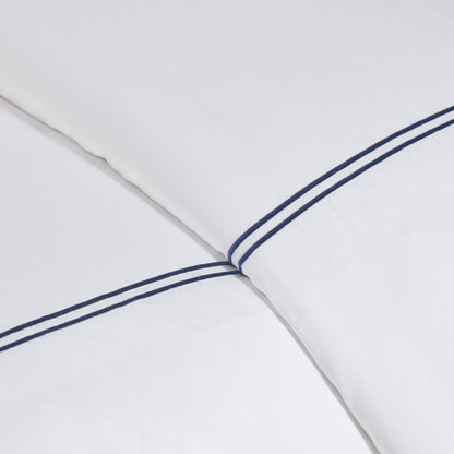 500 Thread Count Luxury Collection 100% Cotton Sateen Embroidered Comforter Set - White/Navy