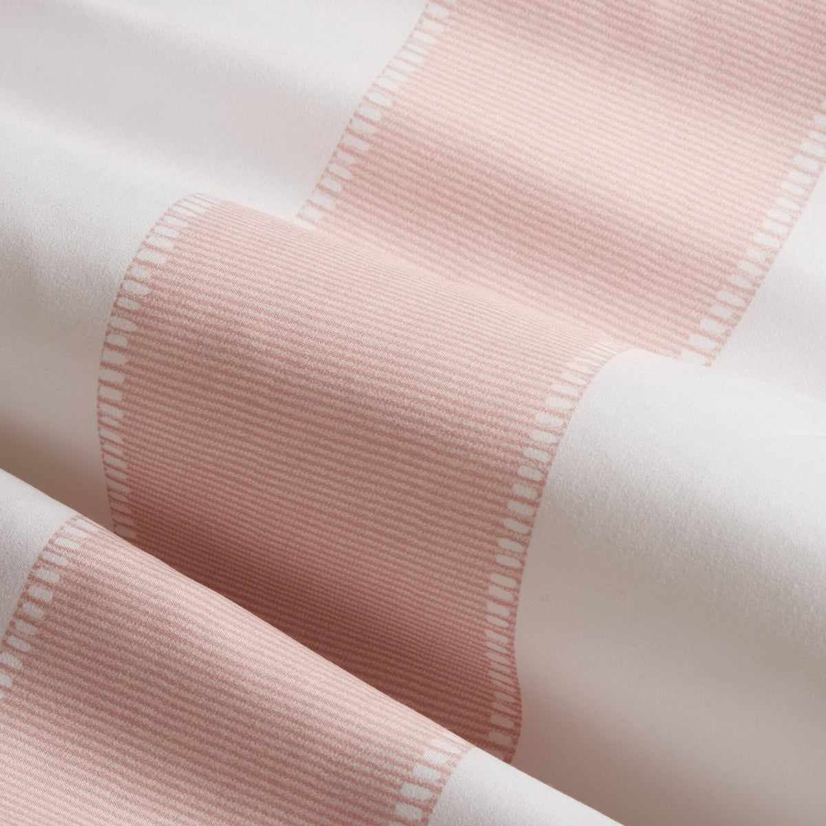Lara Comforter Set - Pink