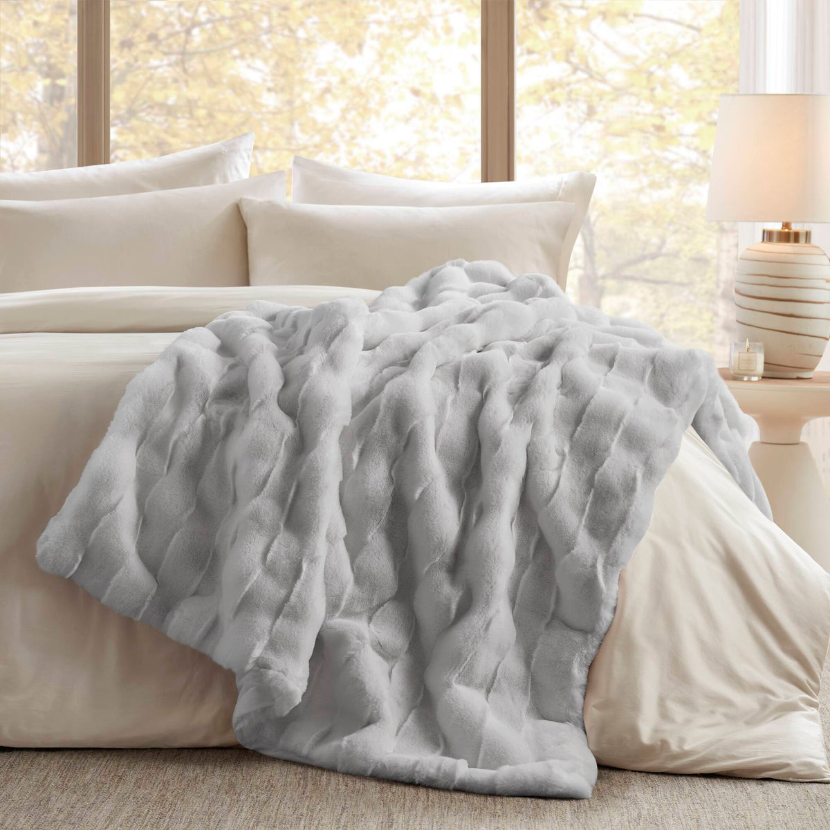 Vivienne Faux Fur Throw - Light Grey