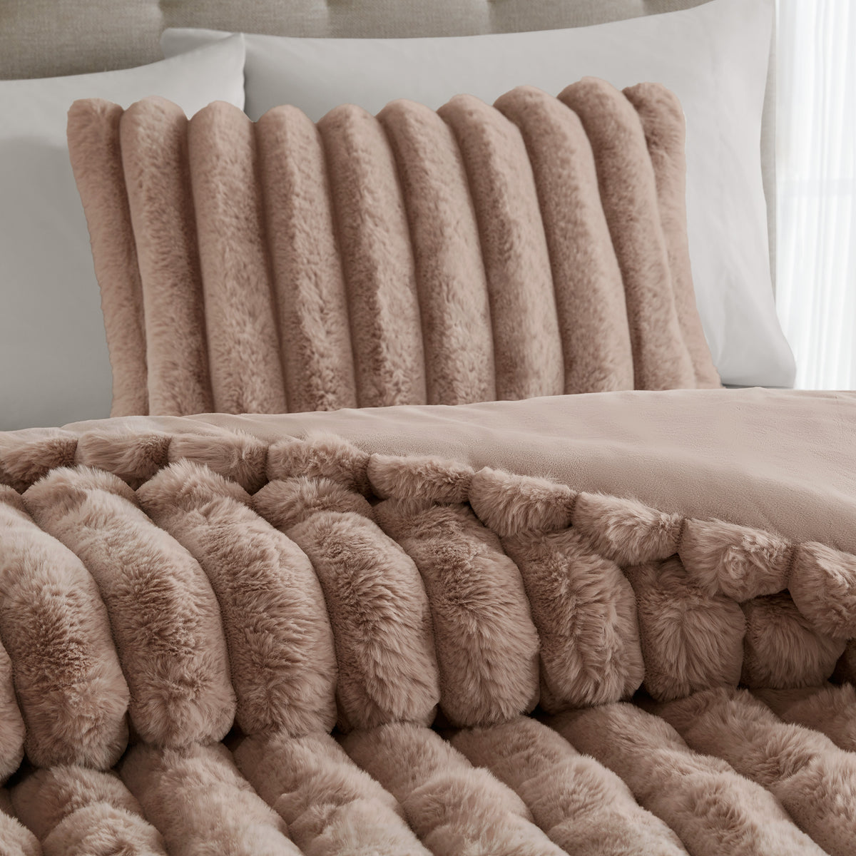 Jasmine 3 Piece Faux Fur Comforter Set - Mocha