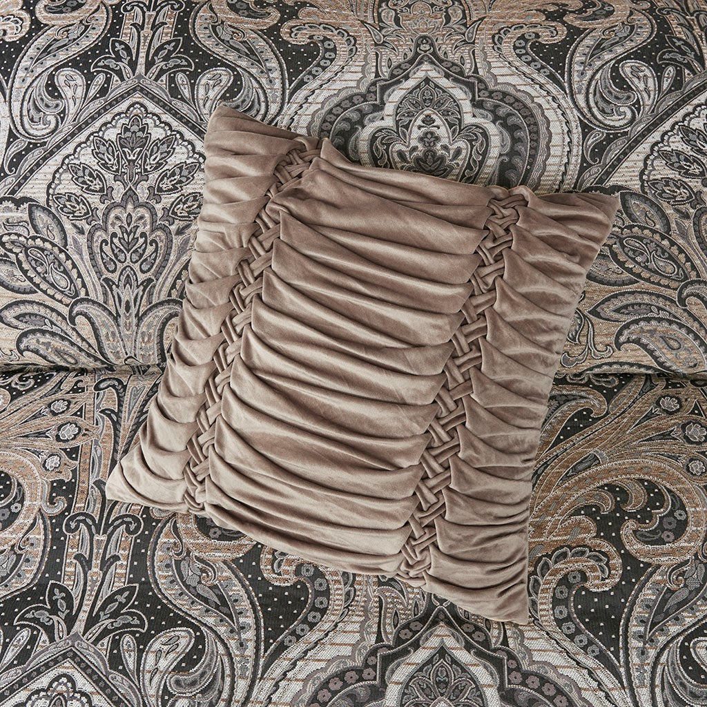 Grandover Jacquard Comforter Set