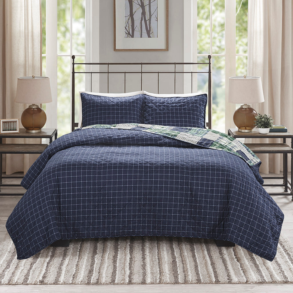 Timber 3 Piece Reversible Printed Quilt Set - Green / Navy