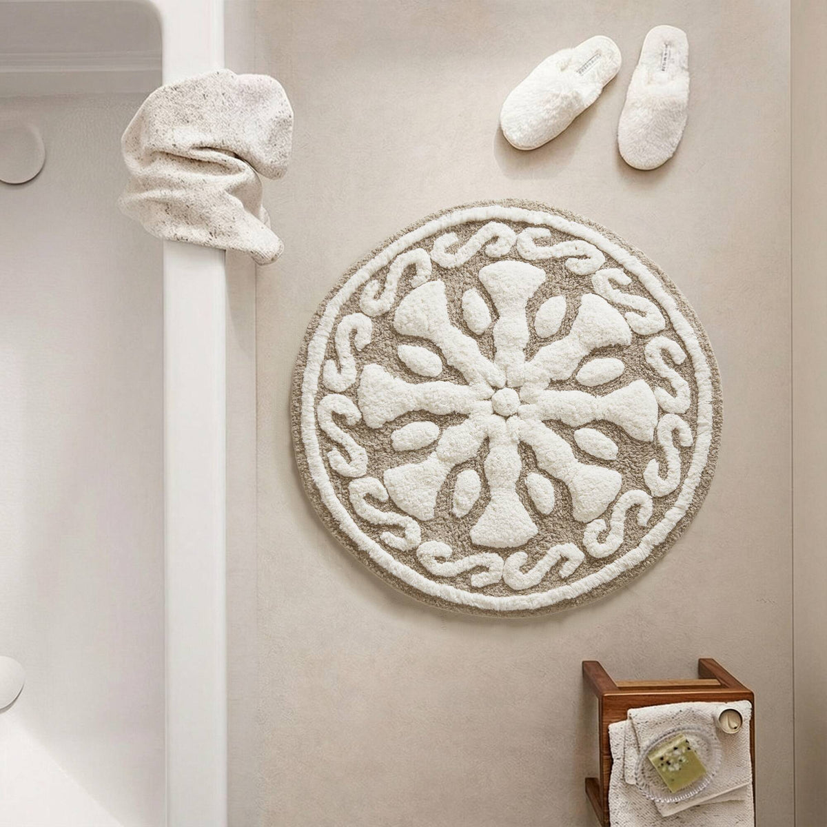 Casablanca Medallion Cotton Tufted Bath Rug - Taupe