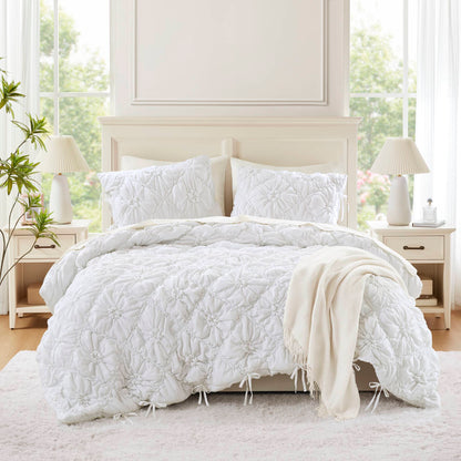 Lily Comforter Set - White