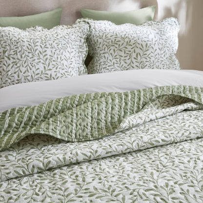 Darcy 3 Piece Print Quilt Set - Sage Green