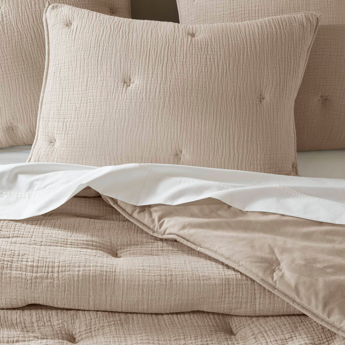 Breeze cotton gauze embroidered Quilt Set - Taupe