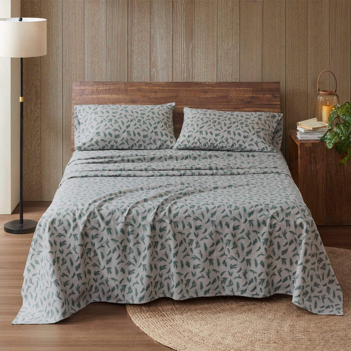 Cotton Flannel Sheet Set - Pine Branches