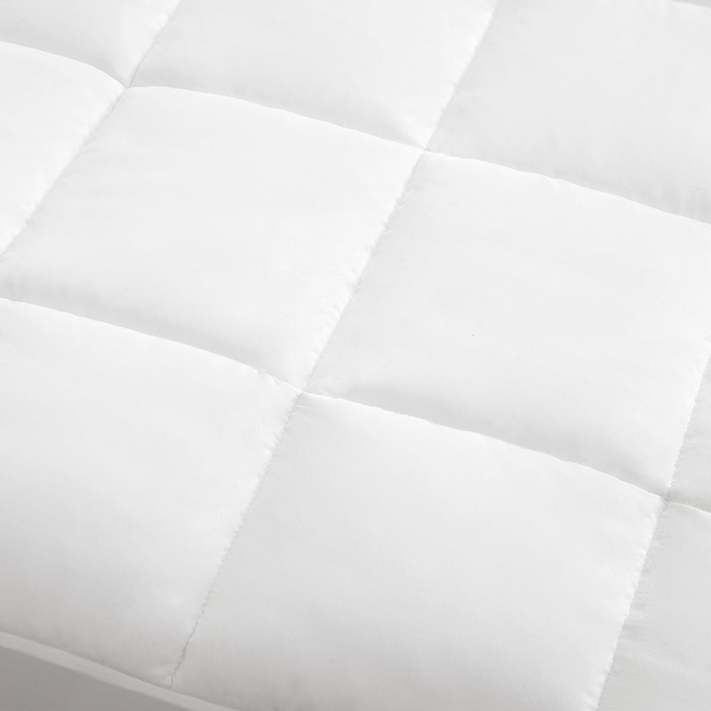 Highline 3M Microfiber Mattress Pad - White