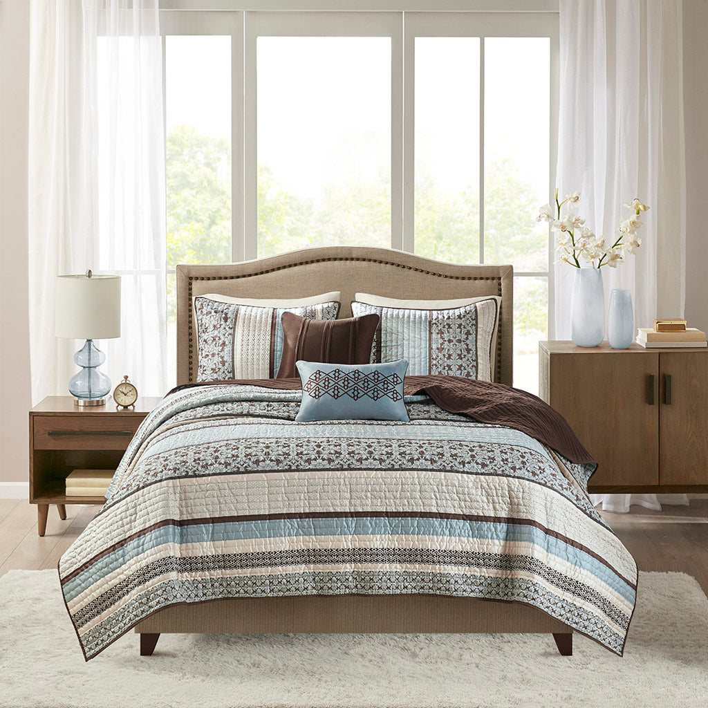 Princeton 5 Piece Jacquard Quilt Set with Throw Pillows - Blue