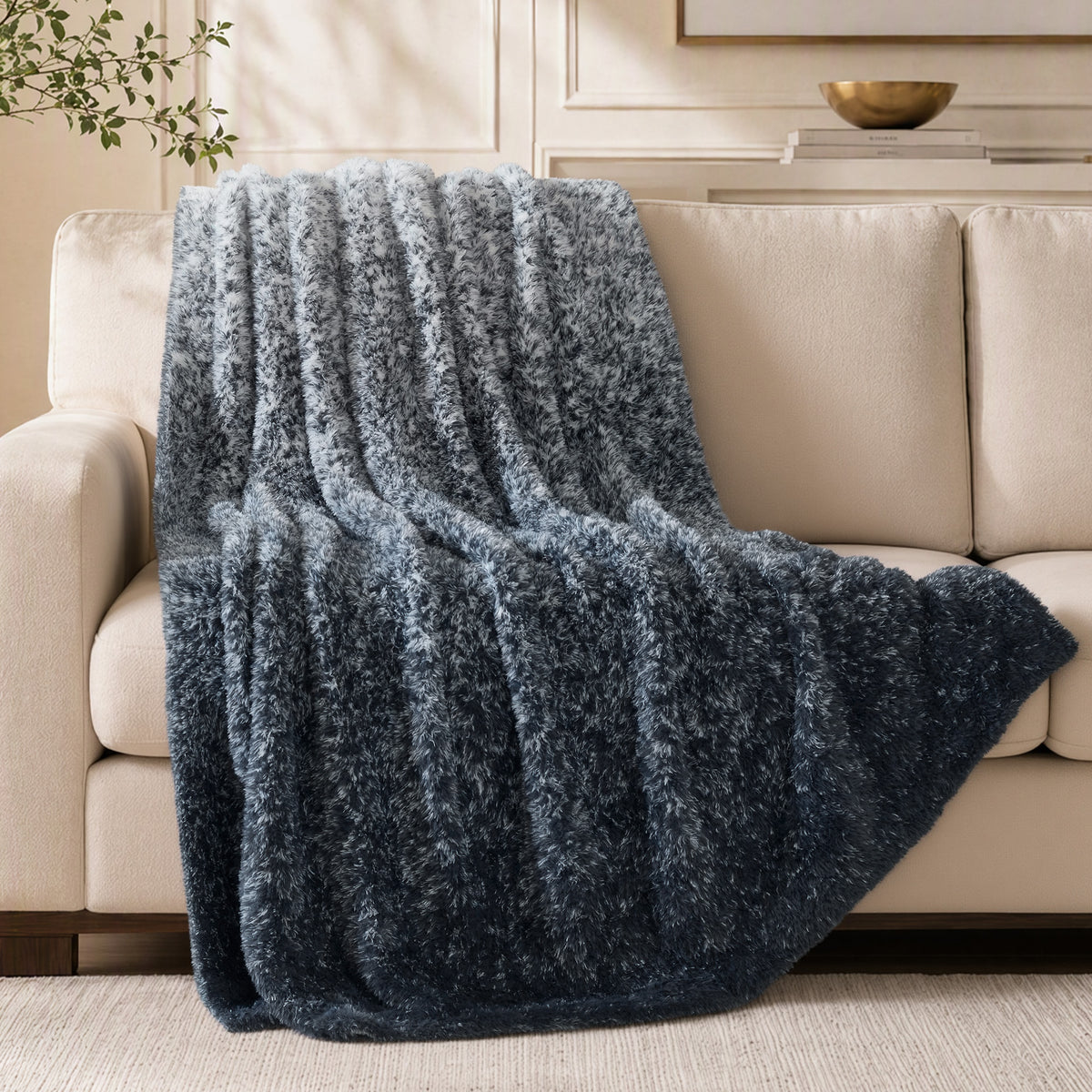 Ombre Knit Fur Throw - Blue Ombre