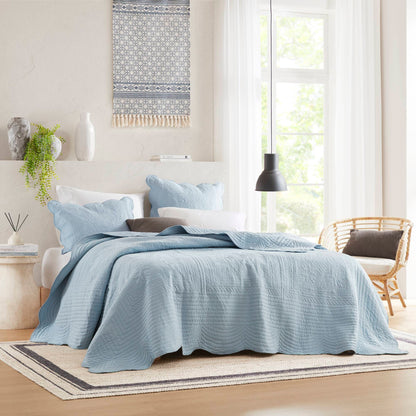 Tuscany 3 Piece Reversible Scalloped Edge Quilt Set - Blue